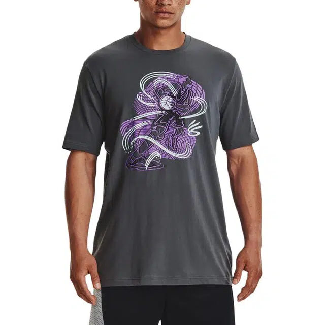 Under Armour T