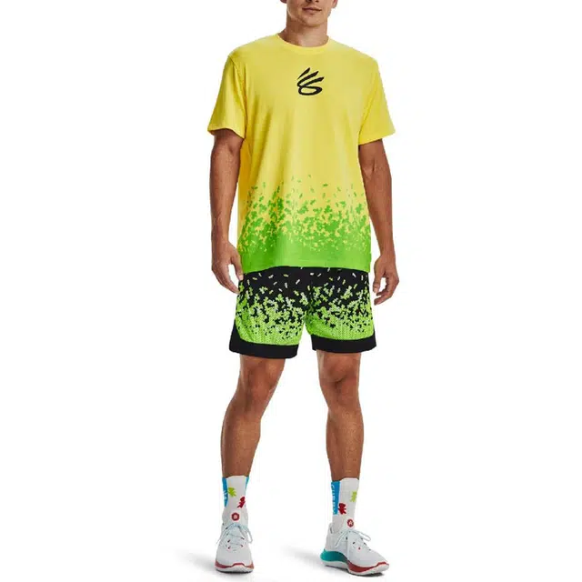 Under Armour T