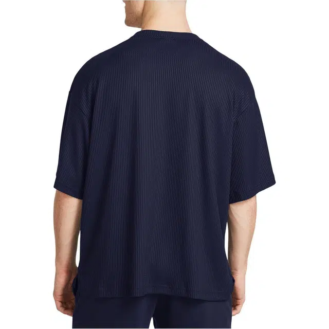 Under Armour T