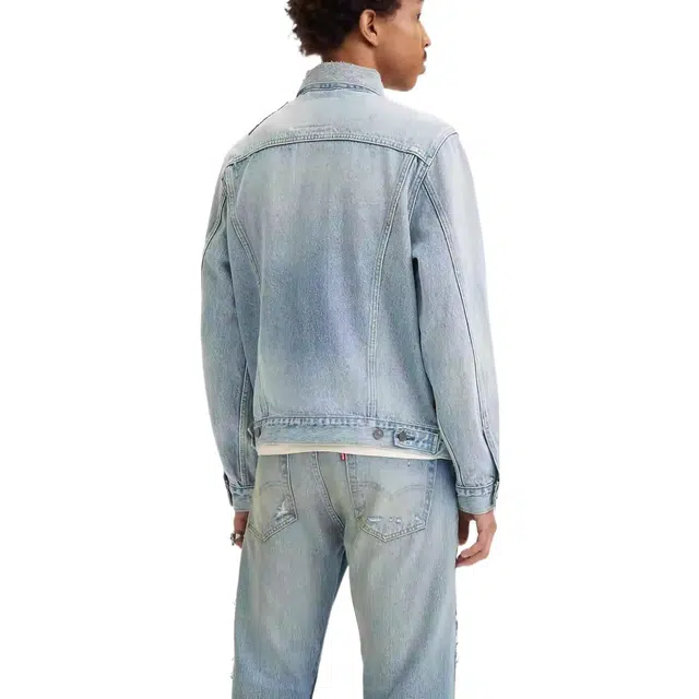 Levis