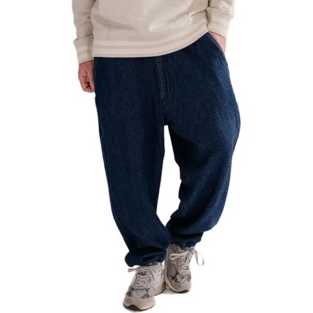 Levis