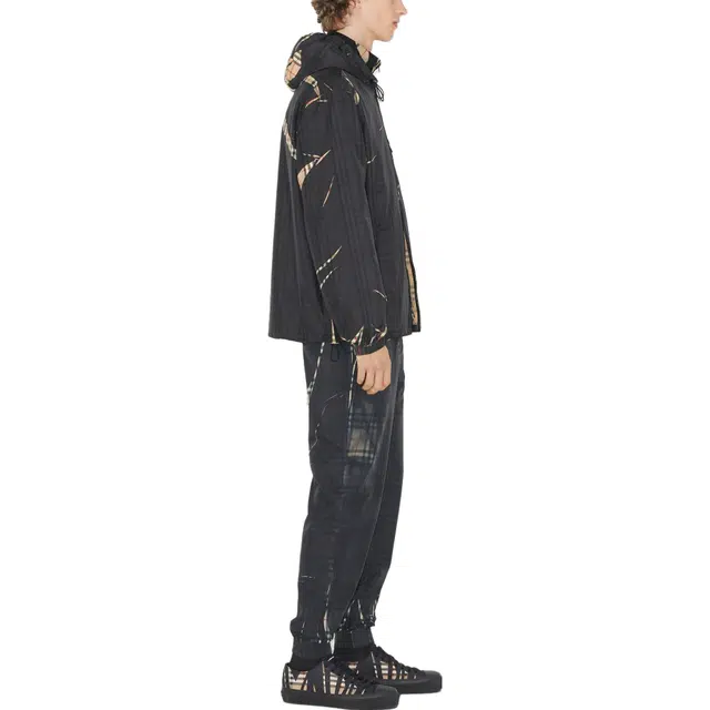 Burberry SS23