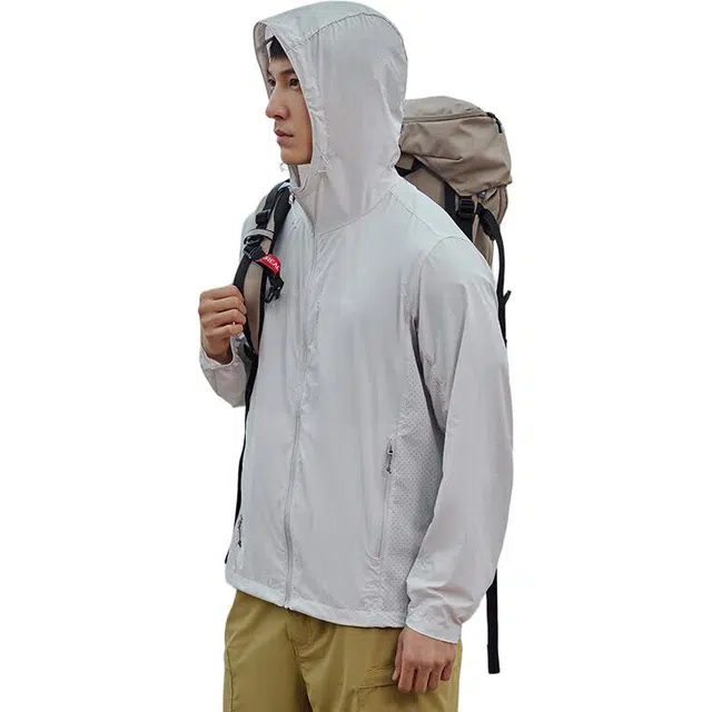 探路者 纯色连帽透气舒适 透气防紫外线防晒服 男款 山影灰