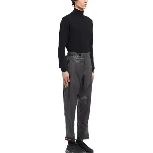PRADA FW22