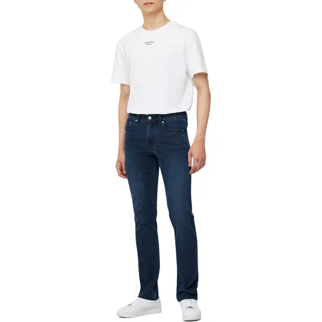 CALVIN KLEIN