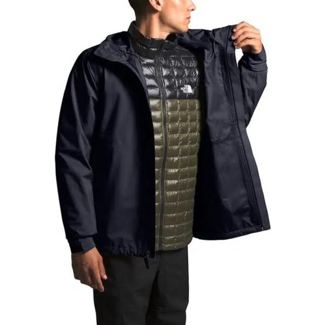 THE NORTH FACE