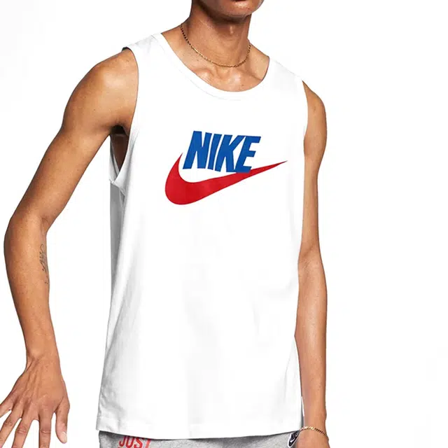 Nike SPORTSWEAR
