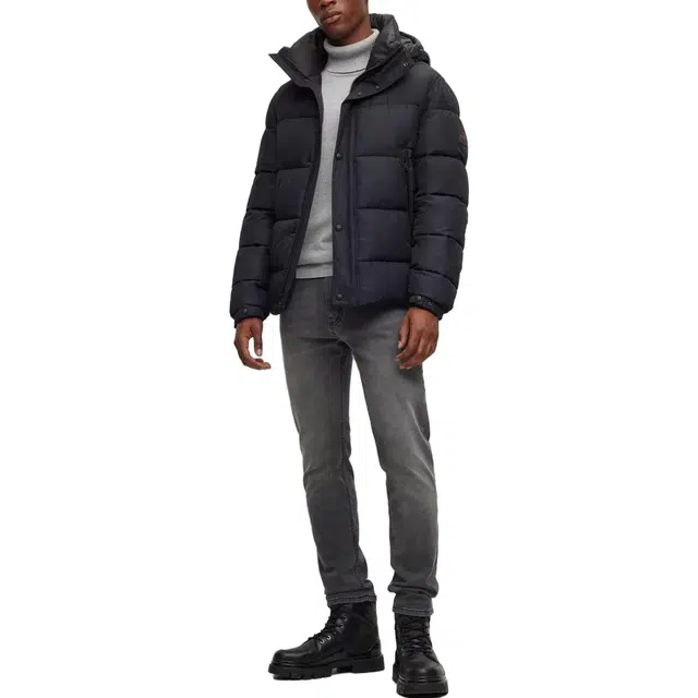 HUGO BOSS Water-Repellent Hooded Puffer Jacket With Logo Badge