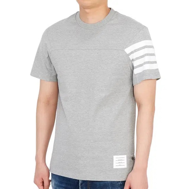 THOM BROWNE T