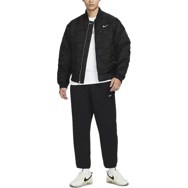 Nike Sportswear Swoosh