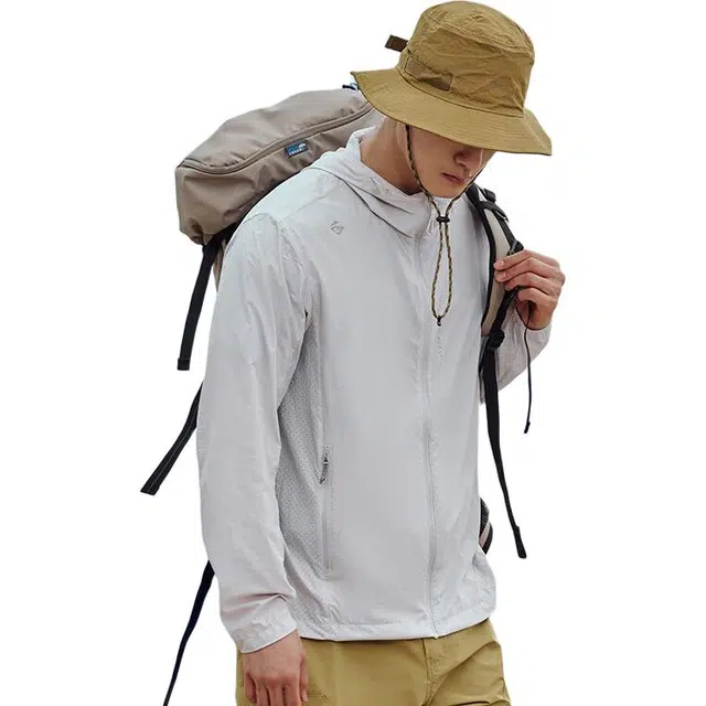 探路者 纯色连帽透气舒适 透气防紫外线防晒服 男款 山影灰