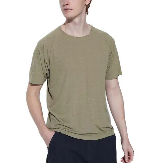 UNIQLO T