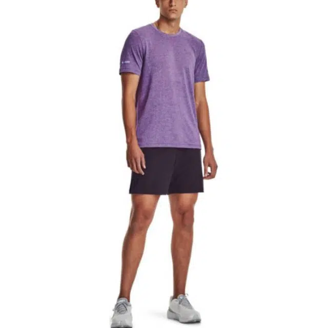Under Armour T
