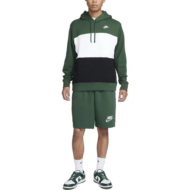 Nike Club Fleece
