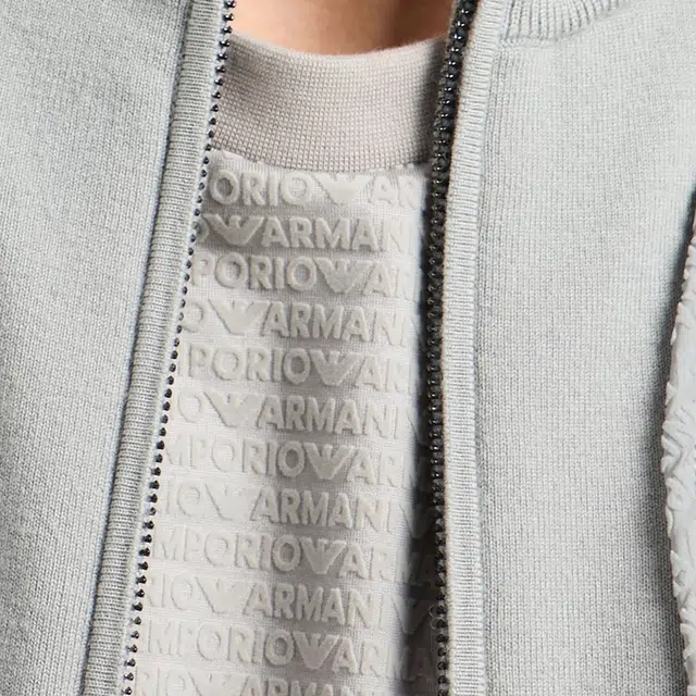 EMPORIO ARMANI LogoT