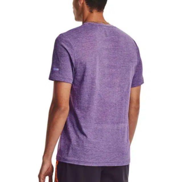 Under Armour T
