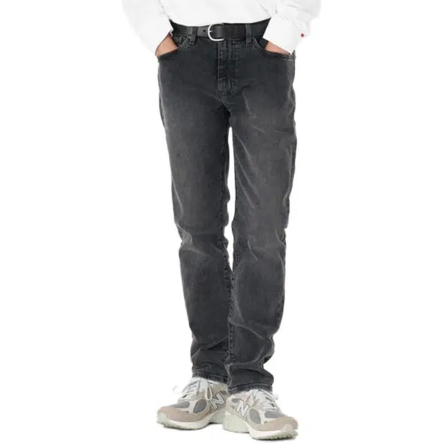 Levis