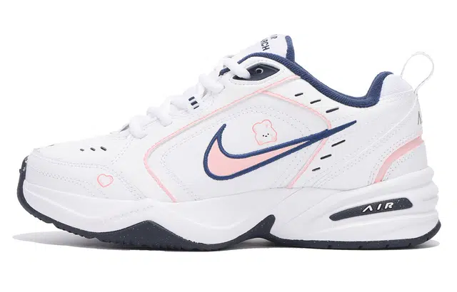 Nike Air Monarch 4