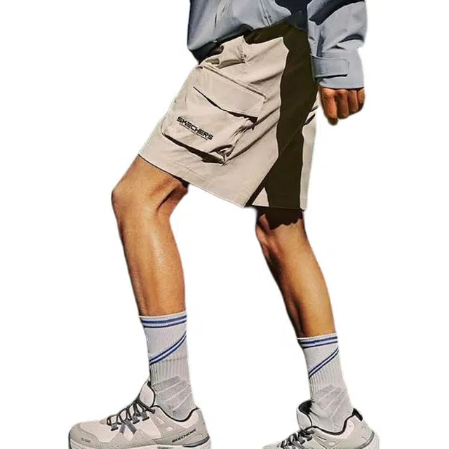 Skechers