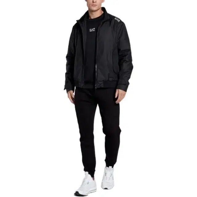 EMPORIO ARMANI FW22 EA7