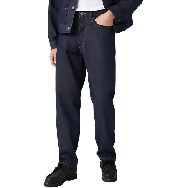 levis FW24 WELLTHREAD