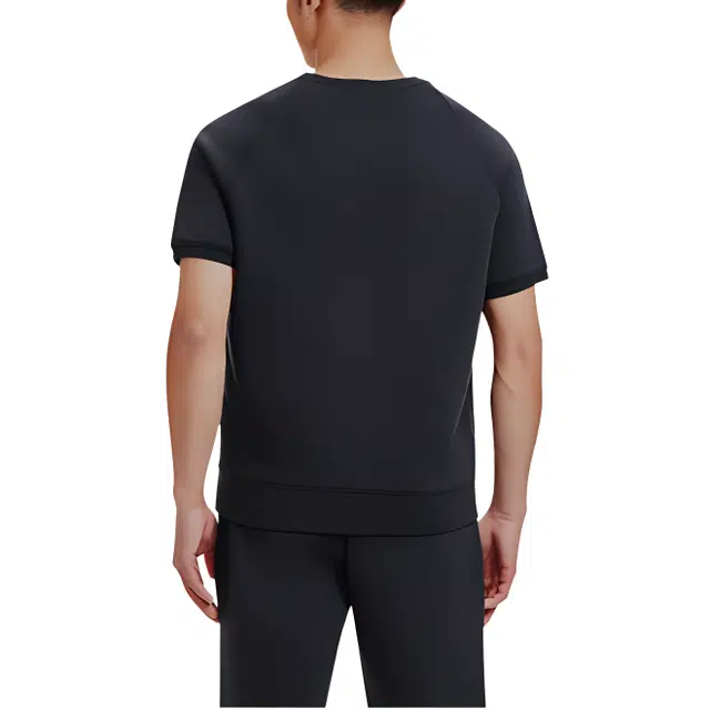 Under Armour T
