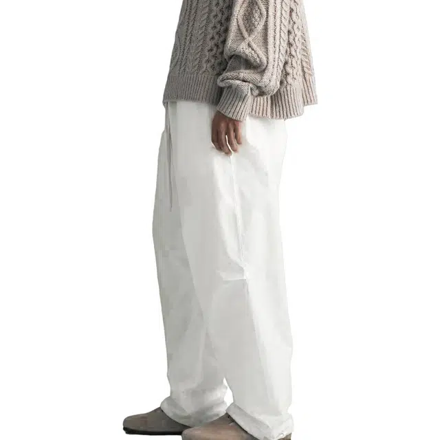 Fear of God Essentials FW23 Relaxed Trouser Cloud Dancer