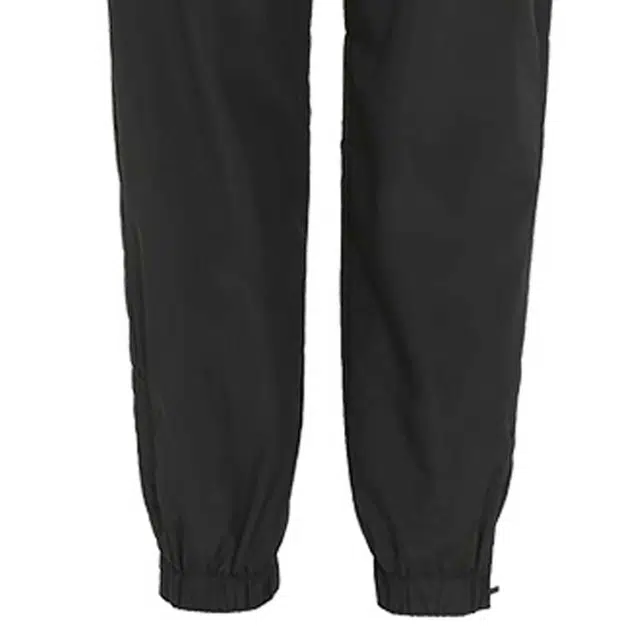 EMPORIO ARMANI EA7 SS23 Logo