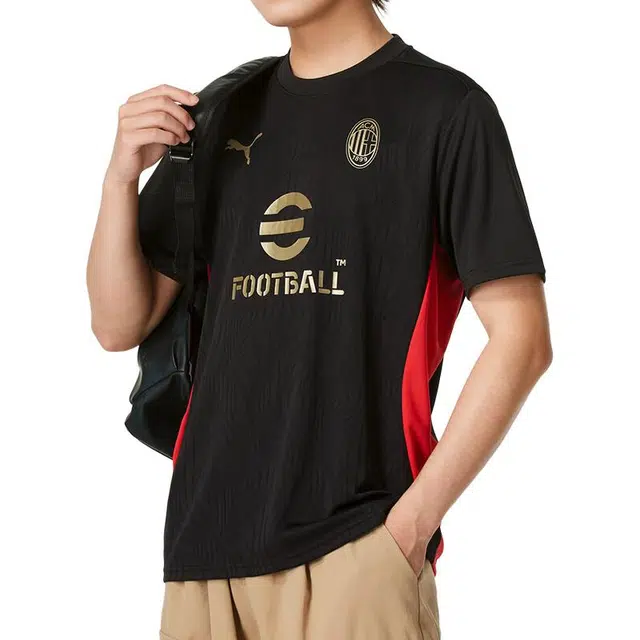 PUMA T