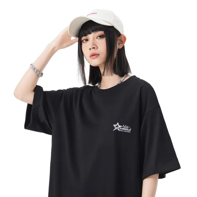 Airwalk T