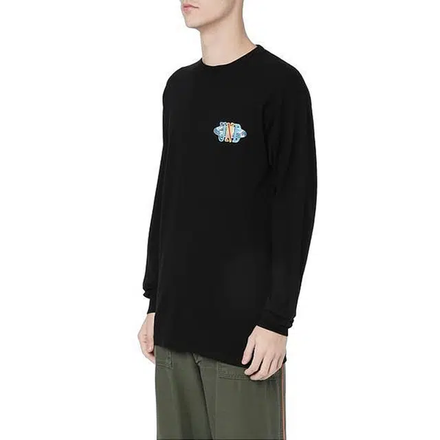 UNDEFEATED T