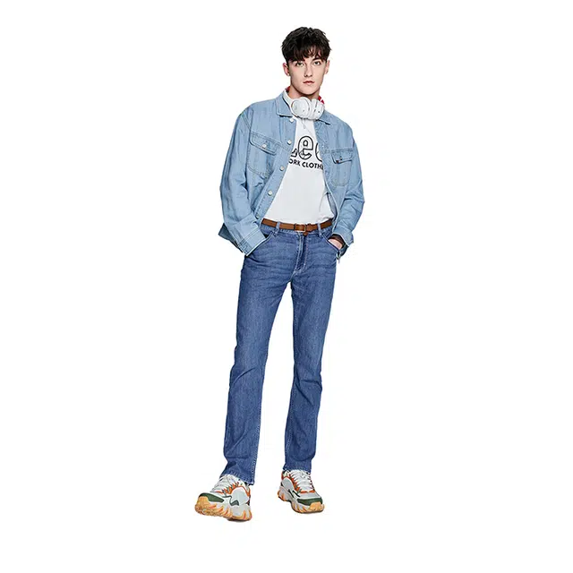 Lee