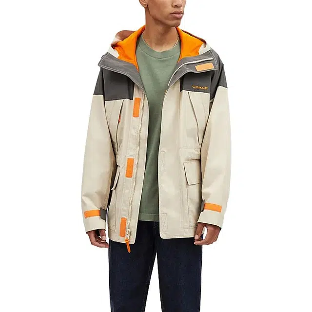 COACH FW23