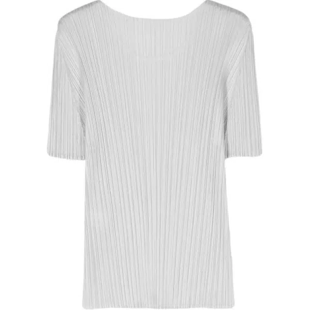 PLEATS PLEASE ISSEY MIYAKE T