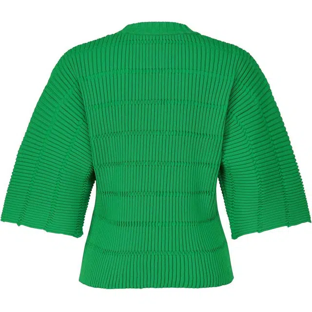 PLEATS PLEASE ISSEY MIYAKE