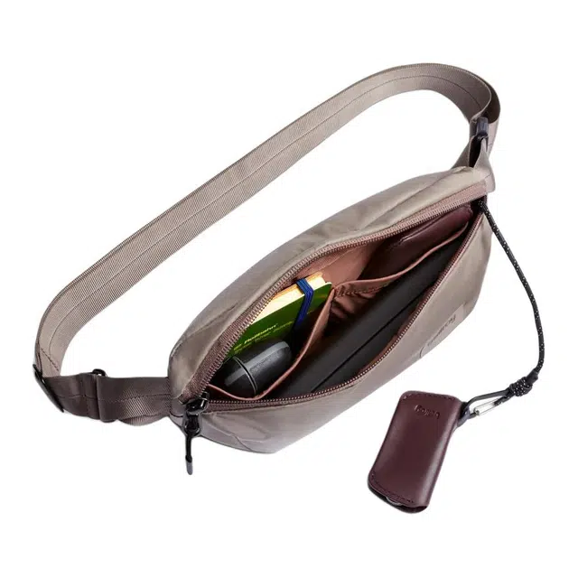 BELLROY Laneway Belt Bag