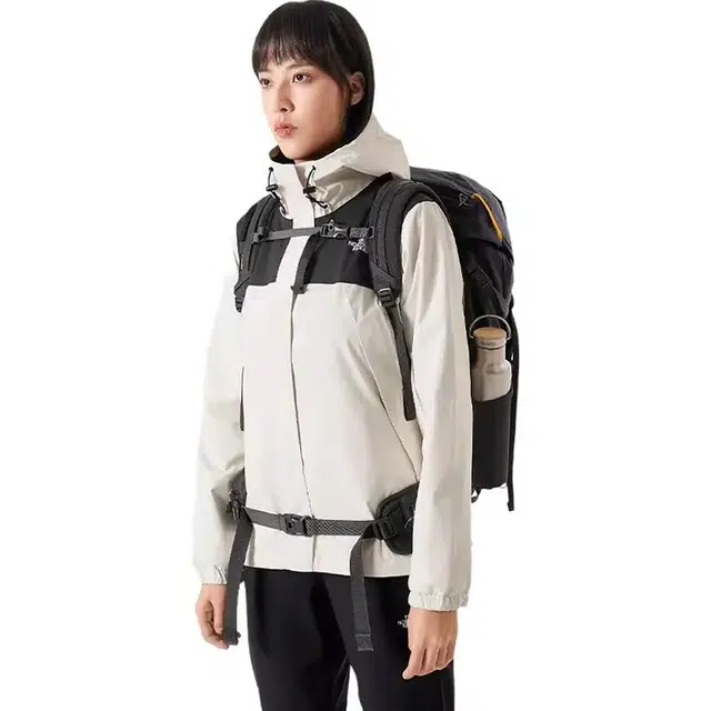 THE NORTH FACE Antora Logo