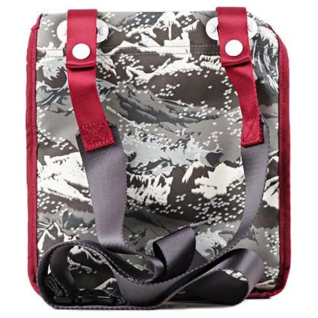 White Mountaineering