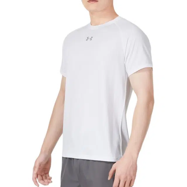 Under Armour LogoT