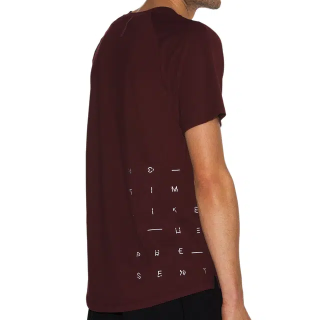 lululemon Escape and Explore T