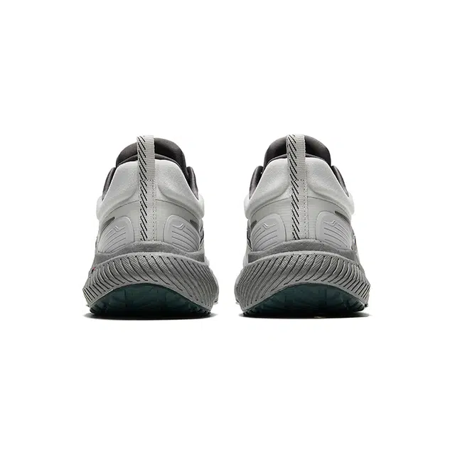 Saucony SURGE 2 RUNSHIELD