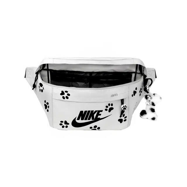Nike Logo