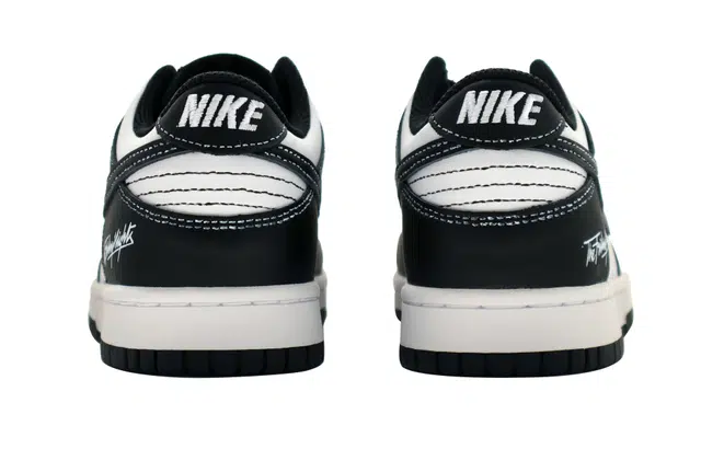 Nike Dunk Low Panda