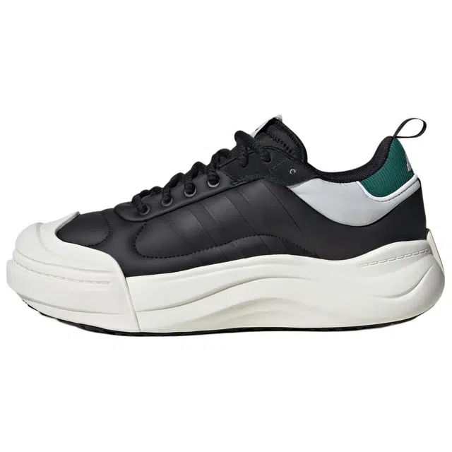 adidas MAXXCOURT LEATHER