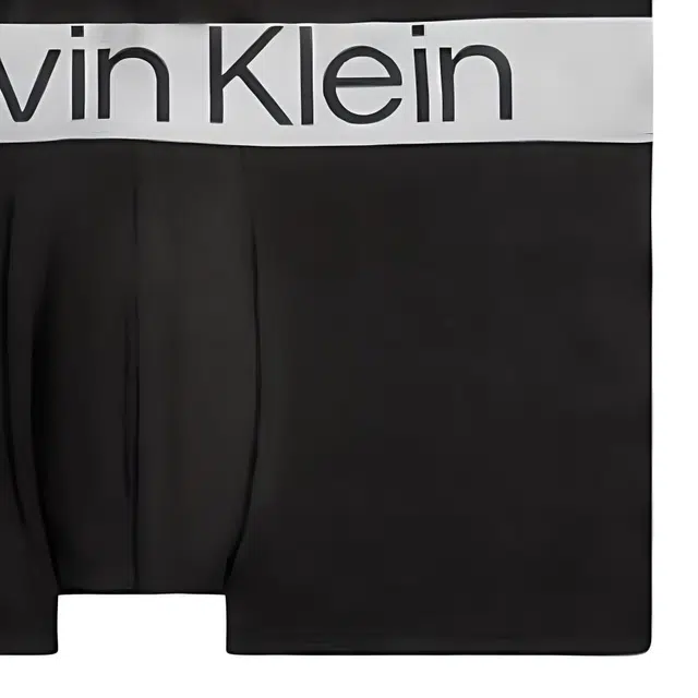 Calvin Klein 3