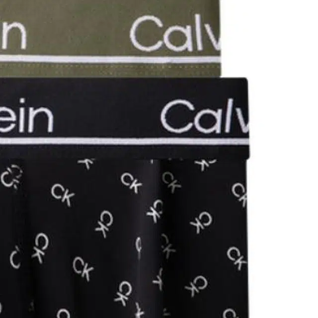 CALVIN KLEIN 3