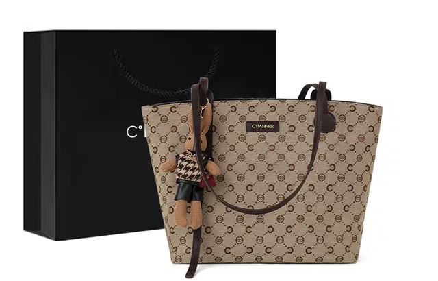 CBANNER Tote