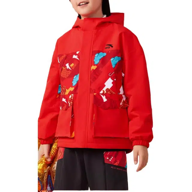 安踏儿童 童装 图案印花连帽长袖加绒夹克外套 儿童款 赫红色