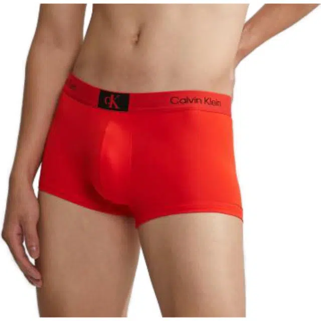 CKCalvin Klein SS23 3