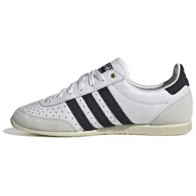 adidas Japan W
